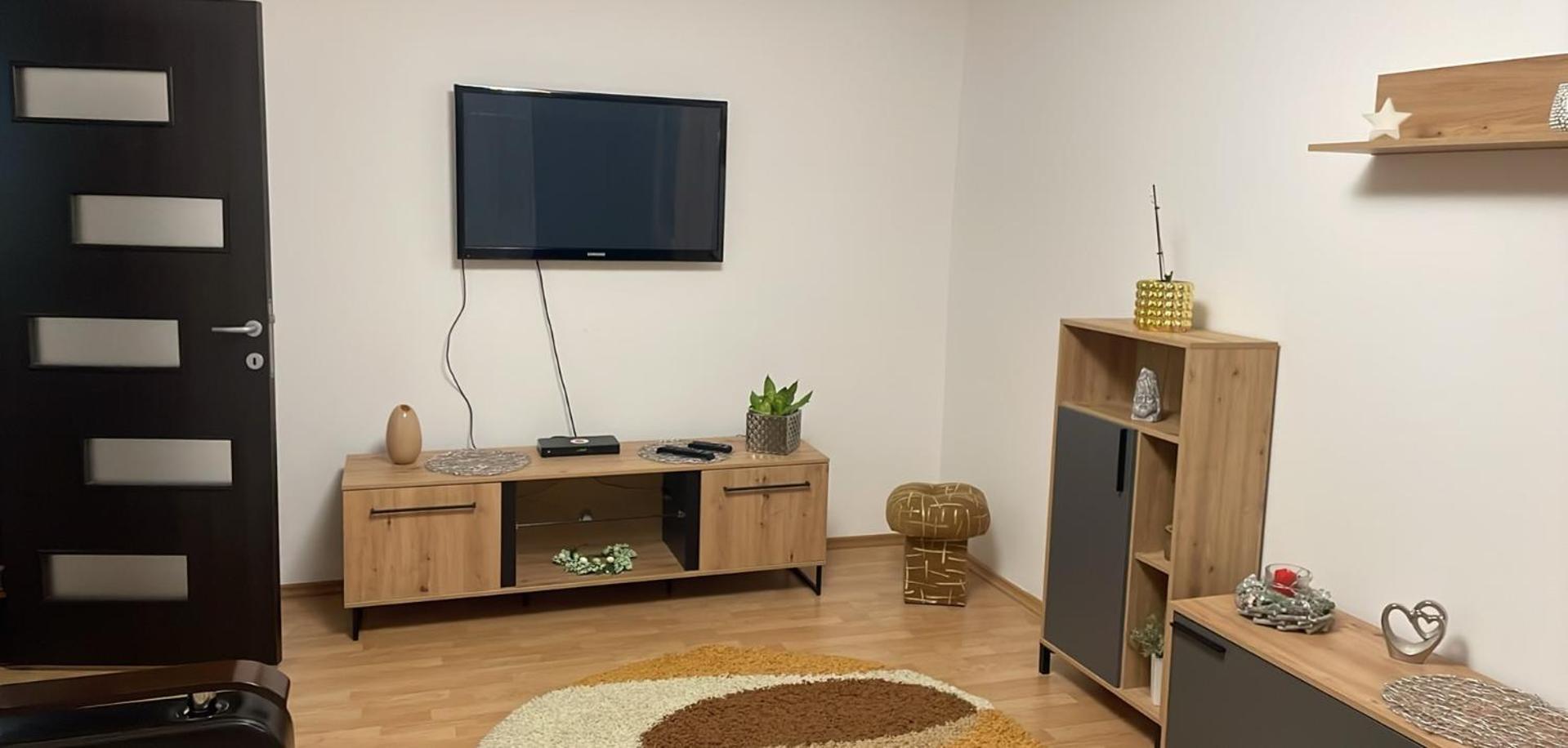 Apartament Petroşani Εξωτερικό φωτογραφία