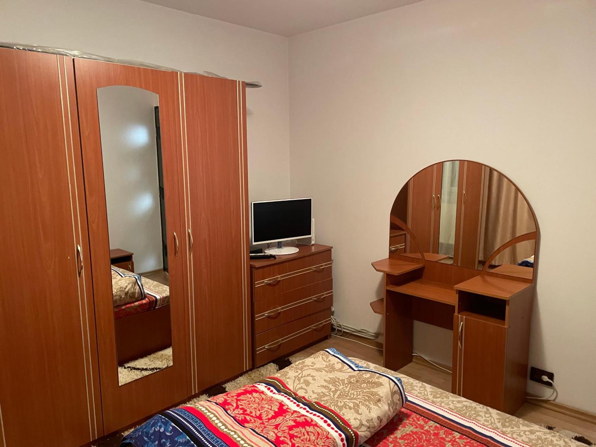 Apartament Petroşani Εξωτερικό φωτογραφία